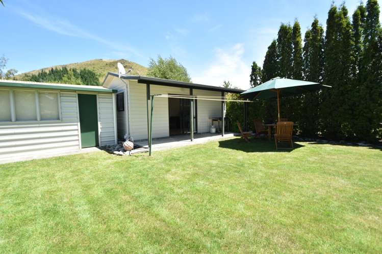 7 Benmore Place Omarama_21