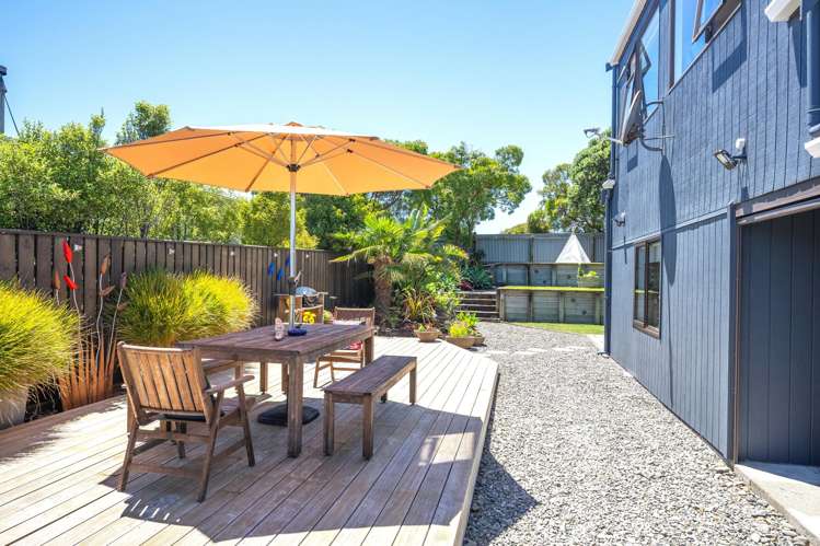 29 Eruini Street Waikanae Beach_8