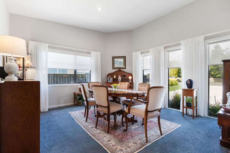 27 Armstrong Avenue Carterton_11