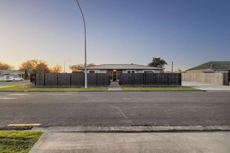 1 Battersea Place Roslyn_7