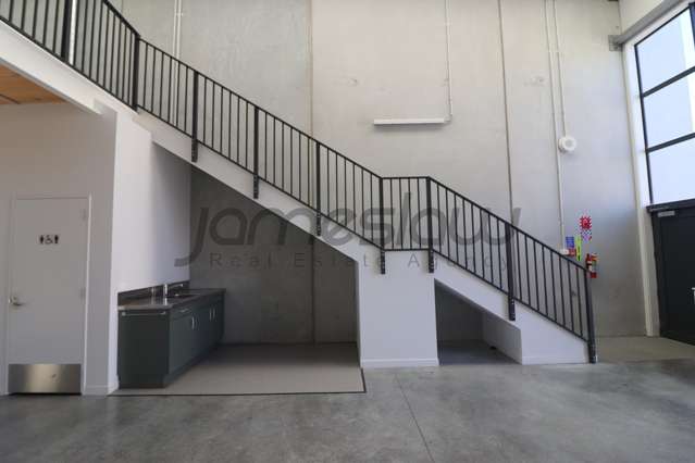 07/11 Northside Drive Westgate_4