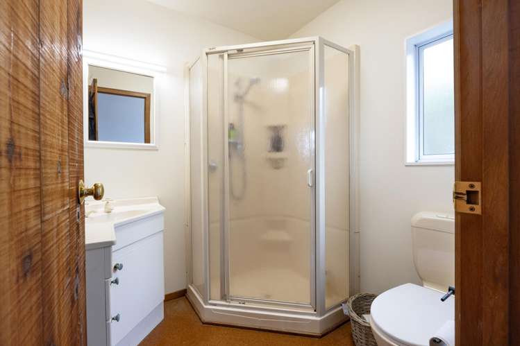 156 Piha Road Piha_33