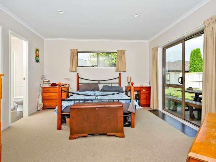 77 Farringdon Avenue Rototuna North_8