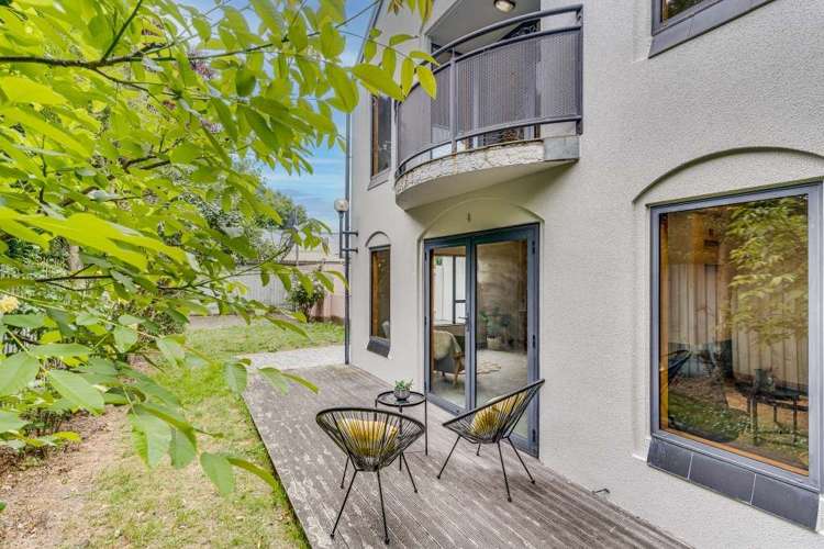 2/155 Yaldhurst Road Sockburn_20