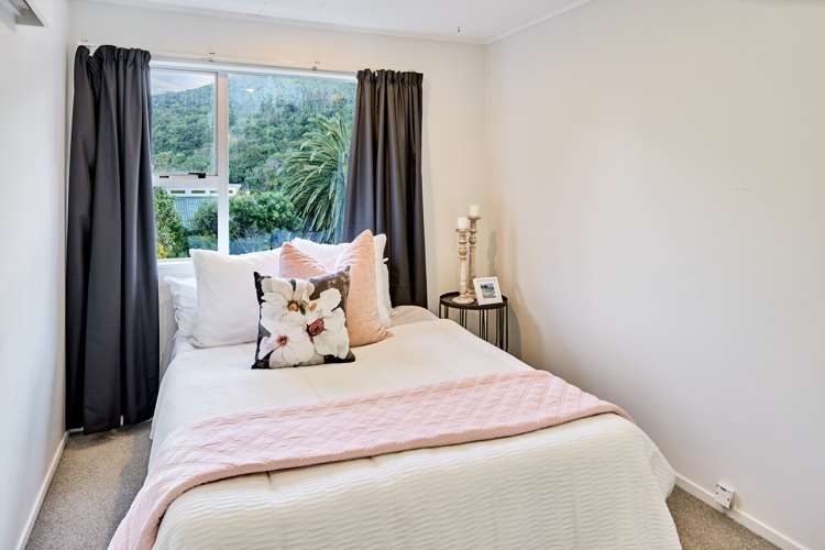 3 Ayton Drive Whitby_10