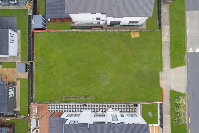 56 Michael Bosher Way Flat Bush_2