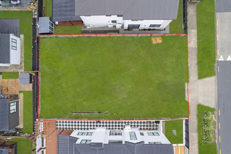 56 Michael Bosher Way Flat Bush_2