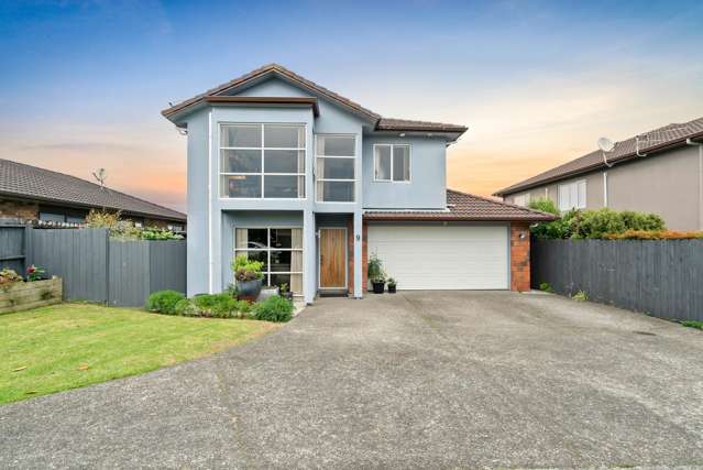 Modern Family Living in Prime Location
