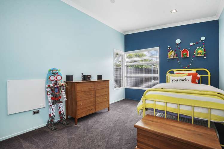 10 Westbury Mews Huntington_13