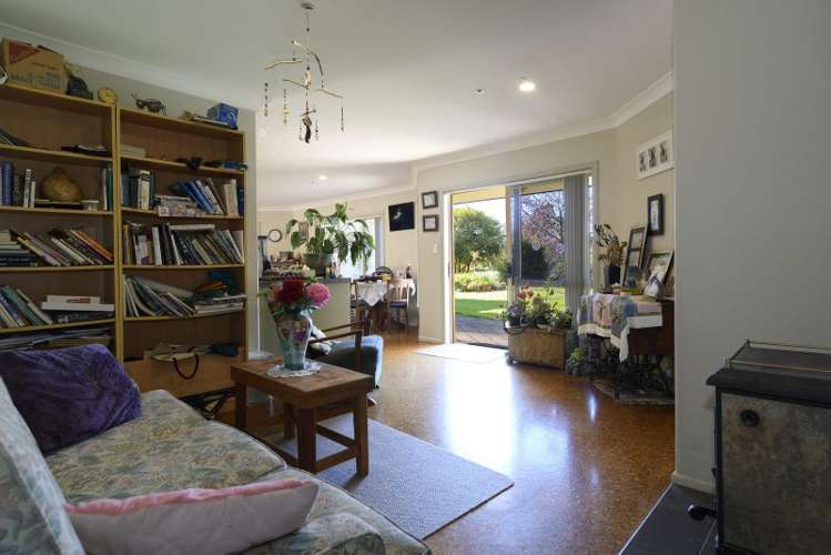 21 Lockington Road Aongatete_6