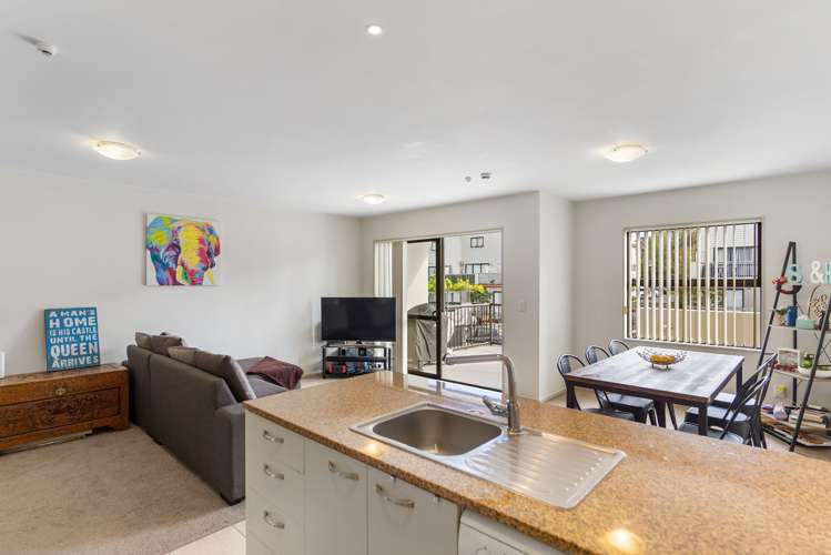 3/124 Stancombe Road Flat Bush_6