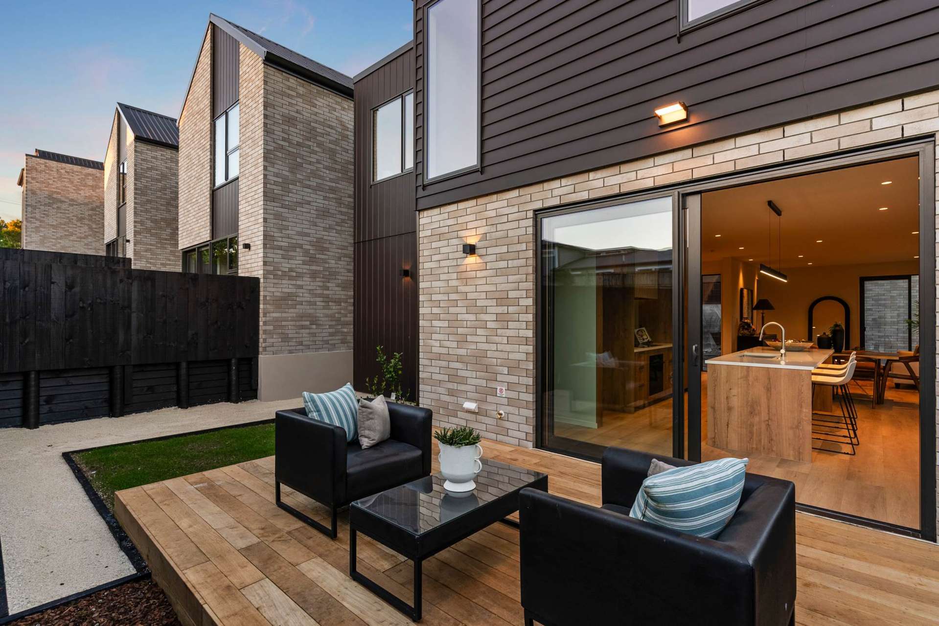 28 Weybridge Crescent Glen Innes_0