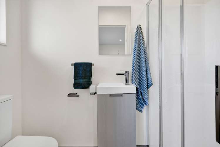 94 Riversdale Drive Merrilands_17