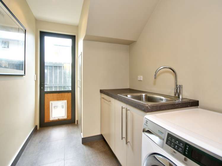 2a Amber Close Arthurs Point_17