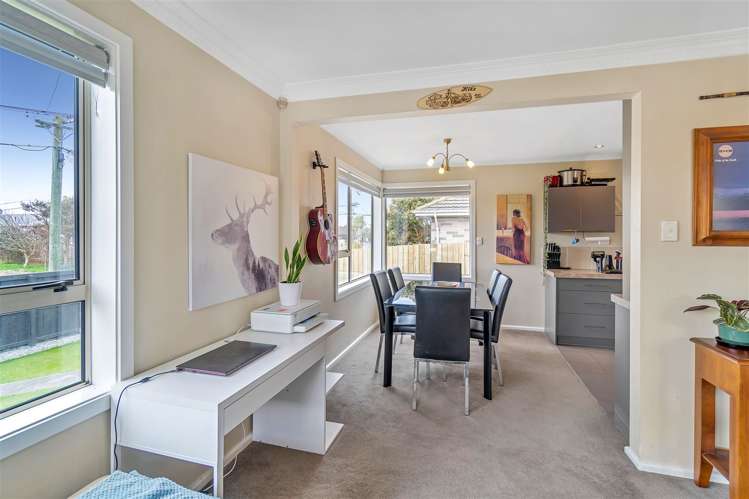 38 Sandown Crescent Aranui_7