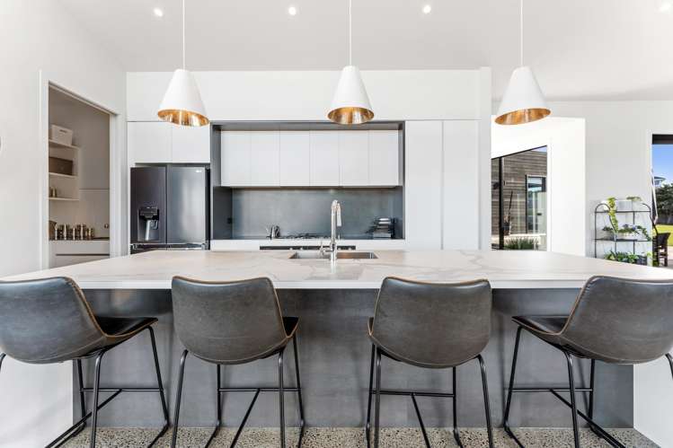 7 Laguna Place Matakatia_9