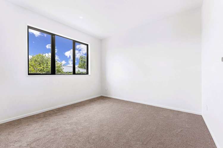 16c Bellringer Road Massey_11