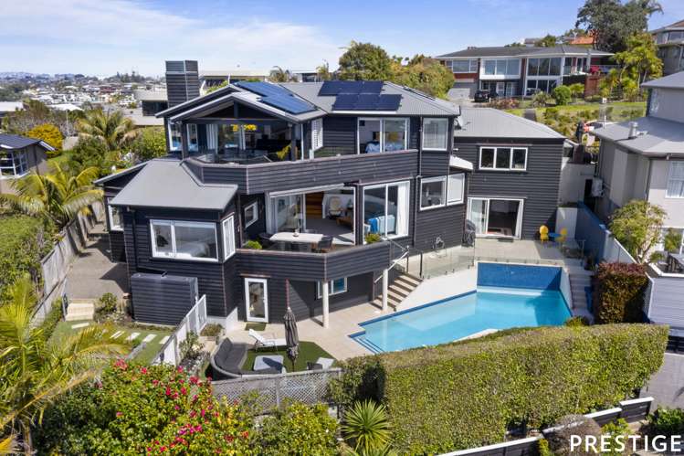 9 Rahopara Street Castor Bay_0