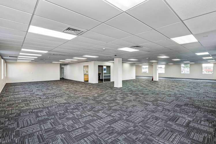 39 Paramount Drive Henderson_9