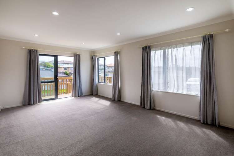 37c Simpson Road Ranui_1