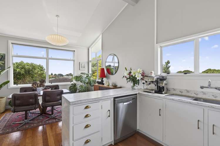 56 Crownhill Street Spotswood_13