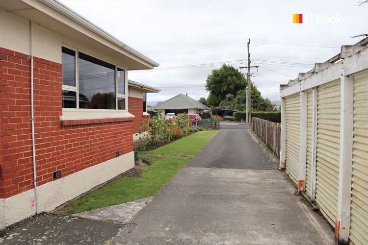 8 Carlyle Road Mosgiel_19