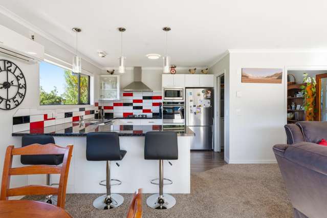 27 Green Island Bush Road Blackhead_1