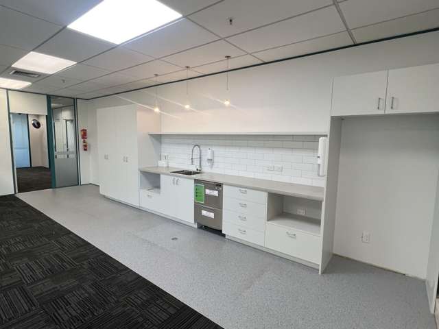 Level 3 Office Space - Manukau City Centre