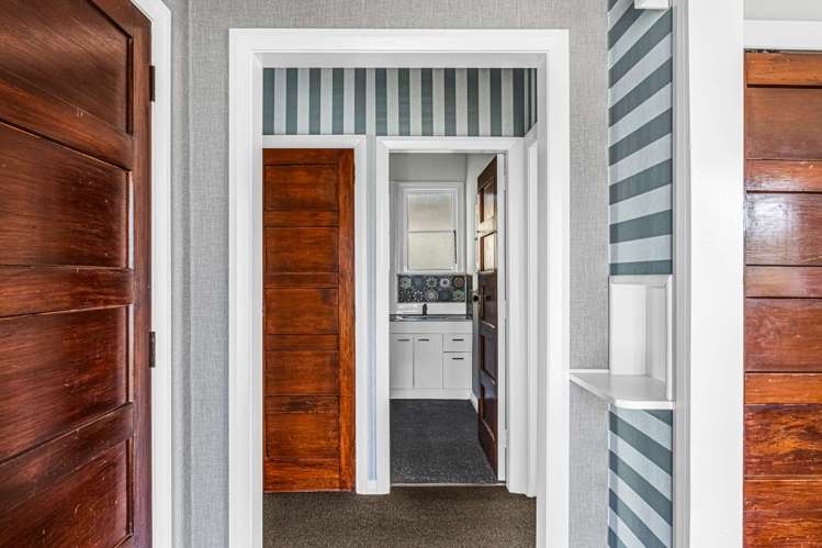 40 Centennial Cres_5