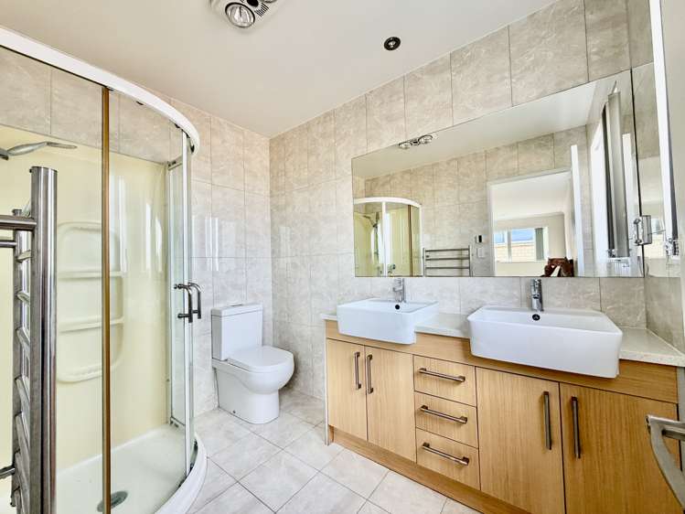 14 Shelby Lane Flat Bush_13