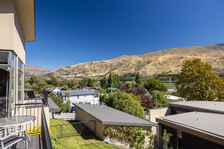 11 Winders Street Wanaka_32