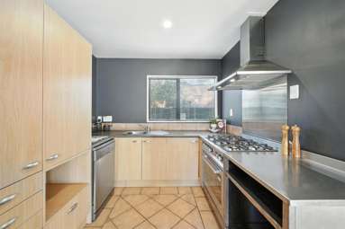 112 Strickland Street_1