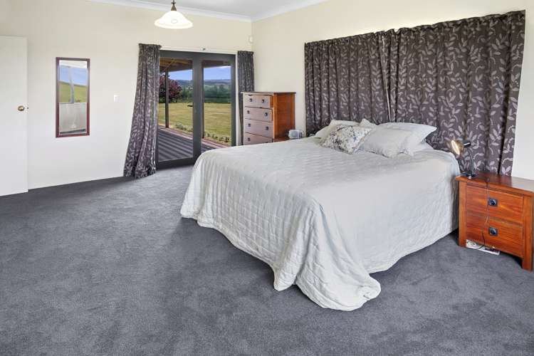 123 Grove Road Te Pahu_10