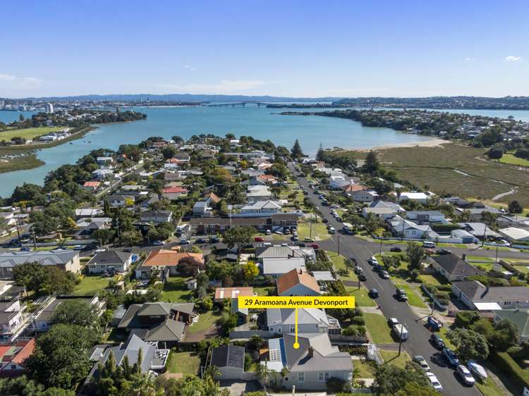 29 Aramoana Avenue Devonport_10