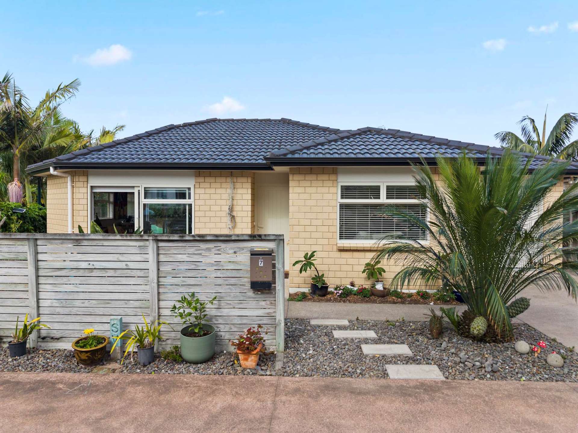 7 Annalise Place Orewa_0