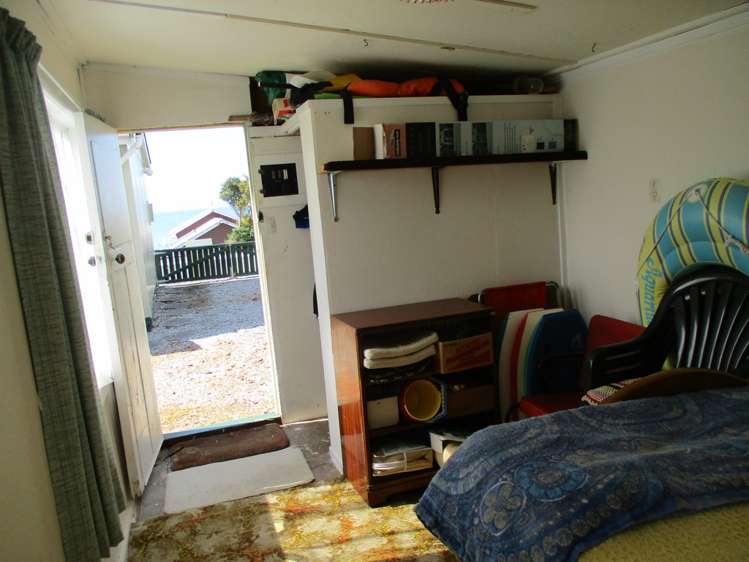 4 Kaihika Street Kaka Point_17