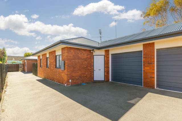 Over 60s Comfort Near the Coast!