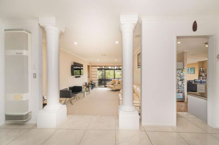 54 Cashmere Drive Fitzherbert_7