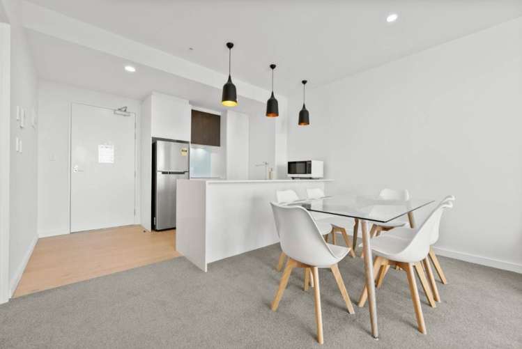 204/19 Rawene Road Birkenhead_6