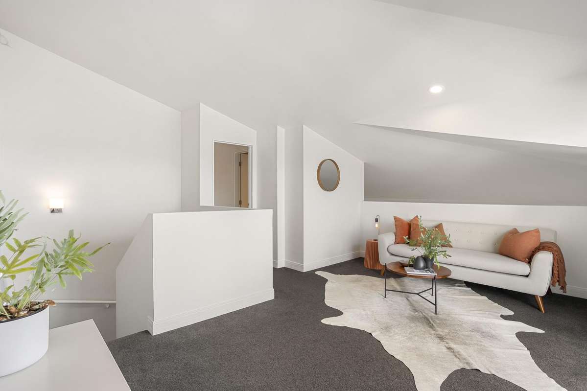 2B/9 Furneaux Way_3