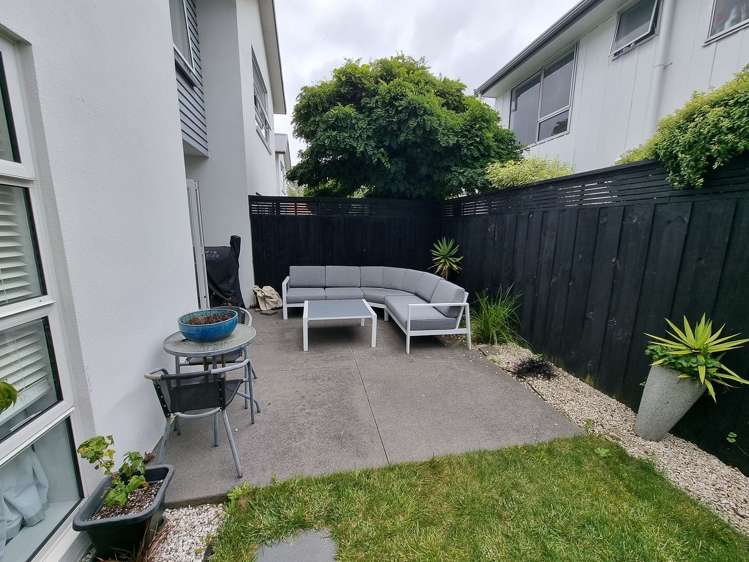 535 Barbadoes Street Edgeware_13