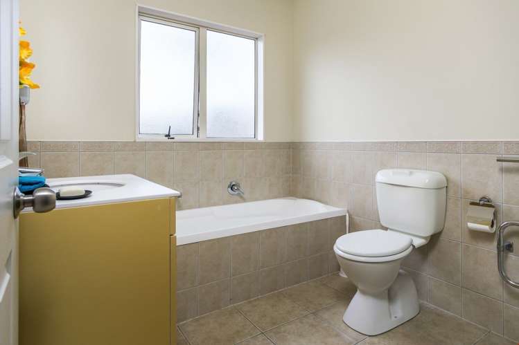 4 Erica Road Flat Bush_23