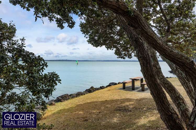 16 Raymond Street Point Chevalier_21