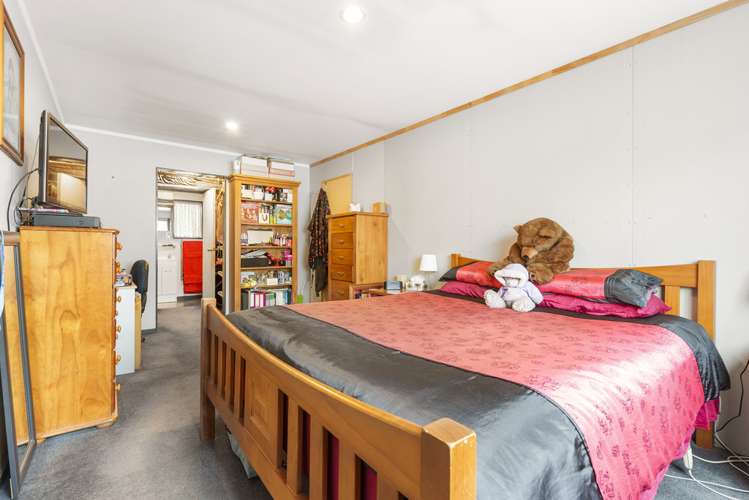 37 Torino Street Point England_13