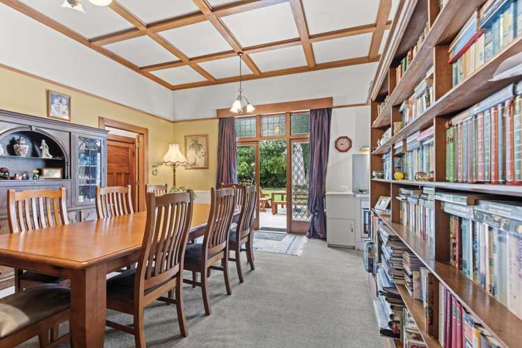 43 Rainforth Street Roslyn_8