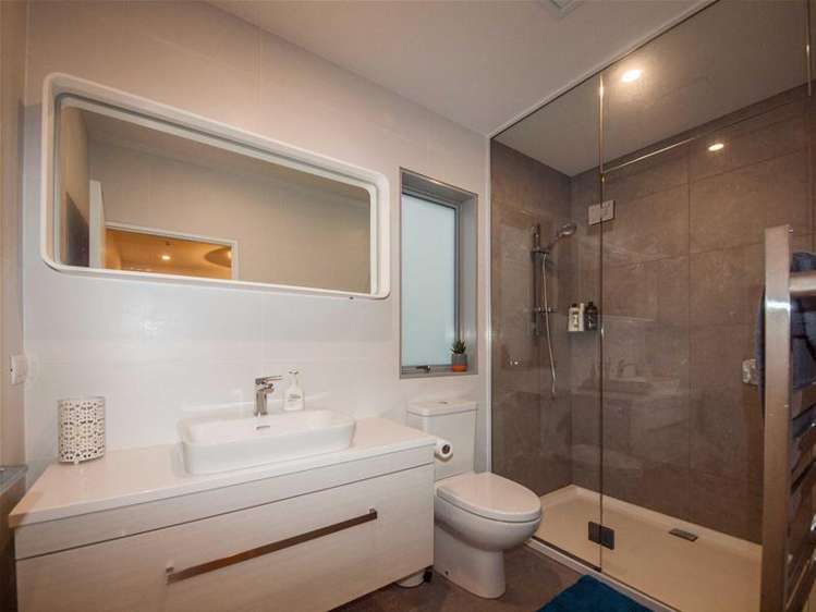 50 Melksham Drive Churton Park_18