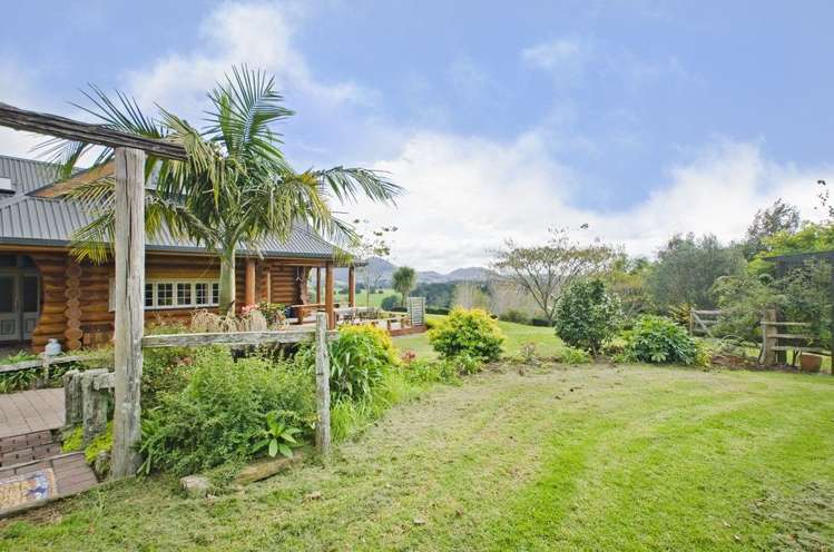 212 Knight Road Ruatangata_21