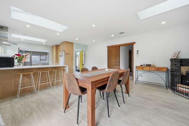 6 Fratley Avenue Farm Cove_4