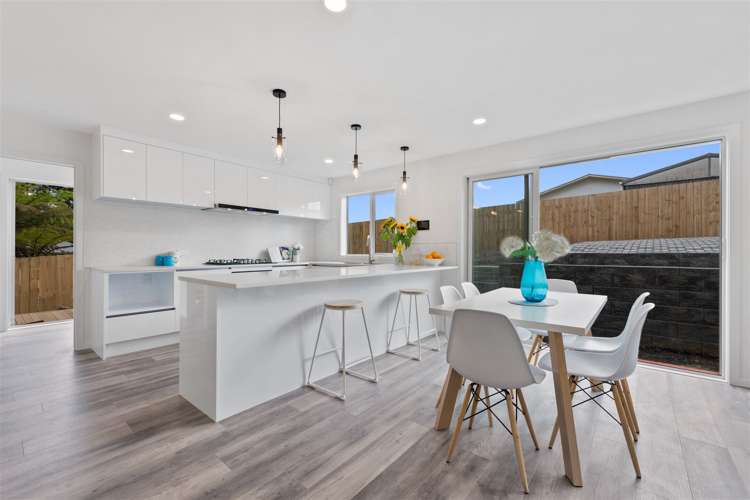 24 Glendene Avenue Glendene_7