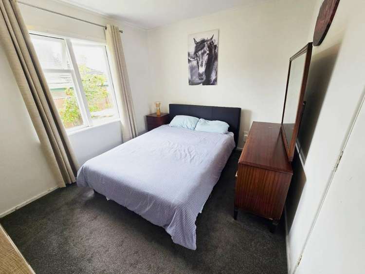 18 Lowry Crescent 1350_5